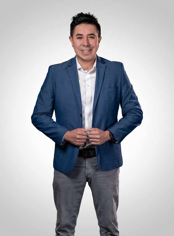 John Ralph Reyes Select Summit Website